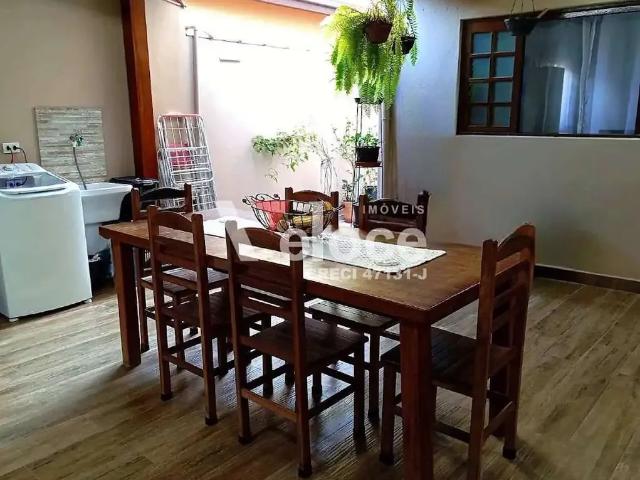 Casa / Sobrado para Venda em São José dos Campos/SP Residencial Bosque dos Ipês 2 Quartos