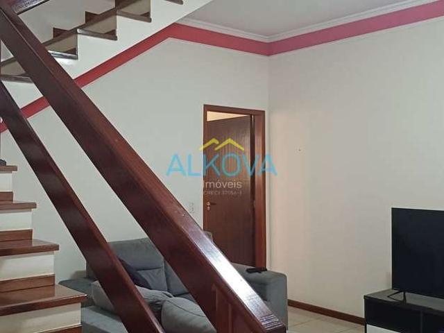 Casa / Sobrado para Venda em São José dos Campos/SP Residencial Bosque dos Ipês 3 Quartos