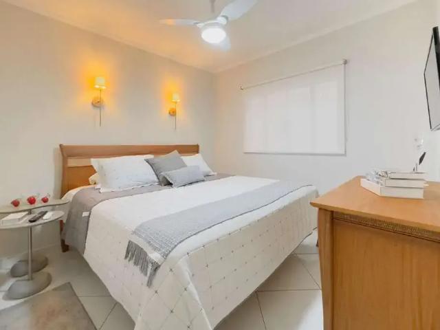Casa / Sobrado para Venda em São José dos Campos/SP Residencial Bosque dos Ipês 3 Quartos