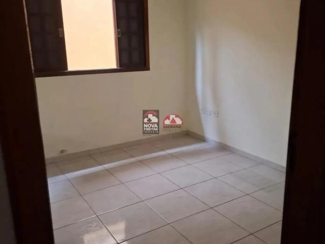 Casa / Sobrado para Venda em São José dos Campos/SP Residencial Bosque dos Ipês 3 Quartos