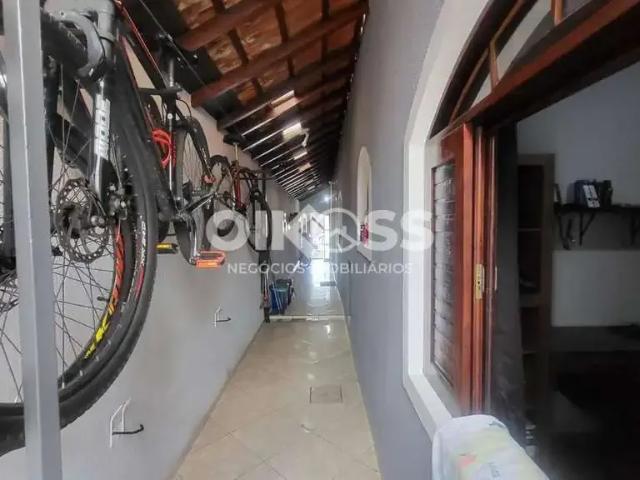 Casa / Sobrado para Venda em São José dos Campos/SP Residencial Bosque dos Ipês 3 Quartos