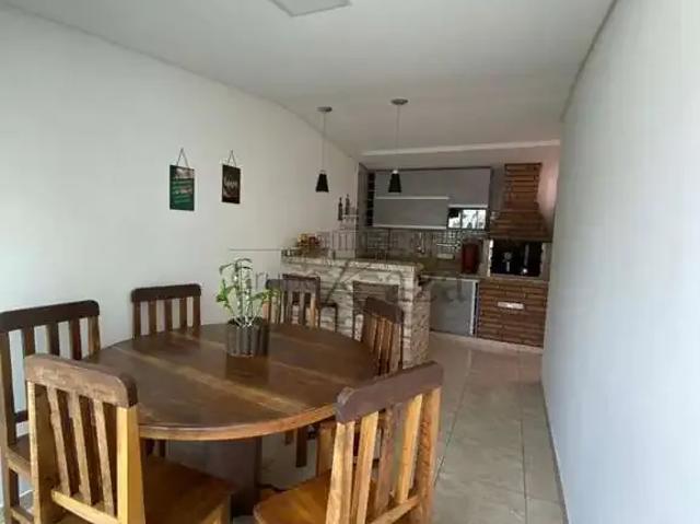 Casa / Sobrado para Venda em São José dos Campos/SP Residencial Bosque dos Ipês 4 Quartos