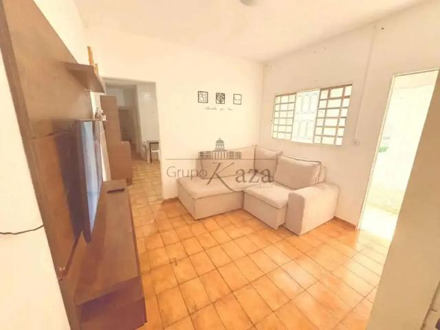 Casa / Sobrado para Venda em São José dos Campos/SP Residencial São Francisco 3 Quartos