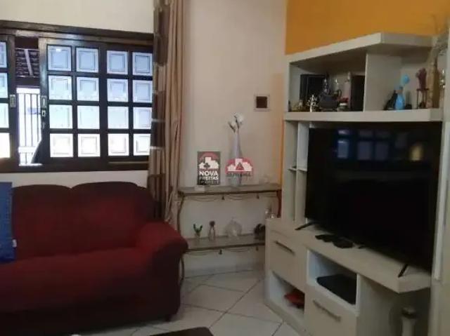 Casa / Sobrado para Venda em São José dos Campos/SP Residencial União 3 Quartos