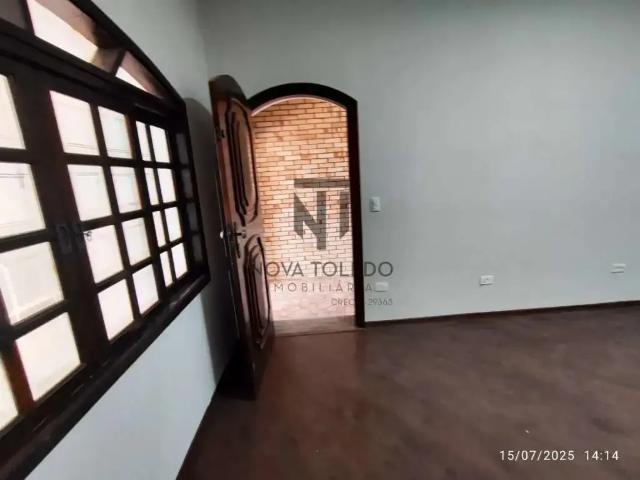 Casa / Sobrado para Venda em São José dos Campos/SP Residencial União 3 Quartos