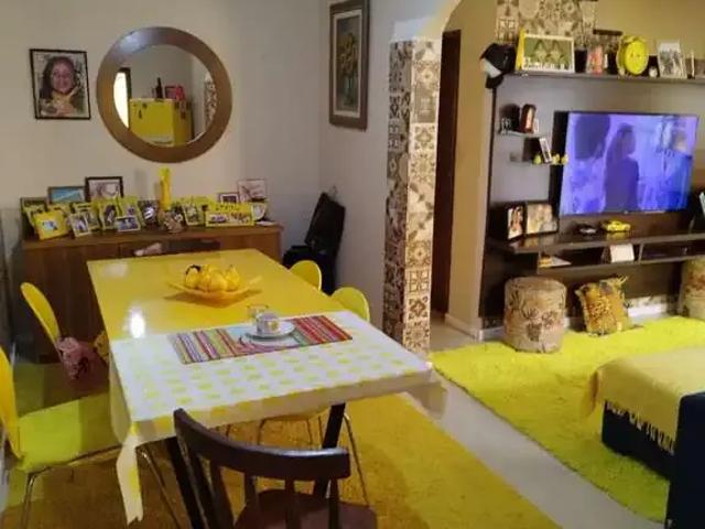 Casa / Sobrado para Venda em São José dos Campos/SP Residencial União 3 Quartos