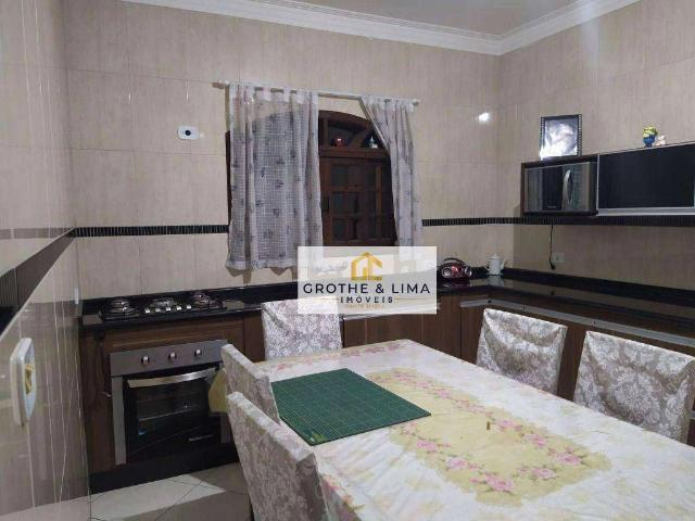 Casa / Sobrado para Venda em São José dos Campos/SP Residencial União 3 Quartos