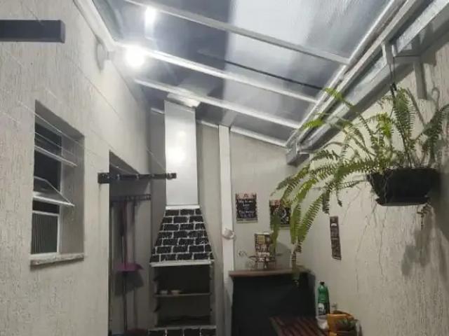 Casa / Sobrado para Venda em São José dos Campos/SP Residencial União 2 Quartos