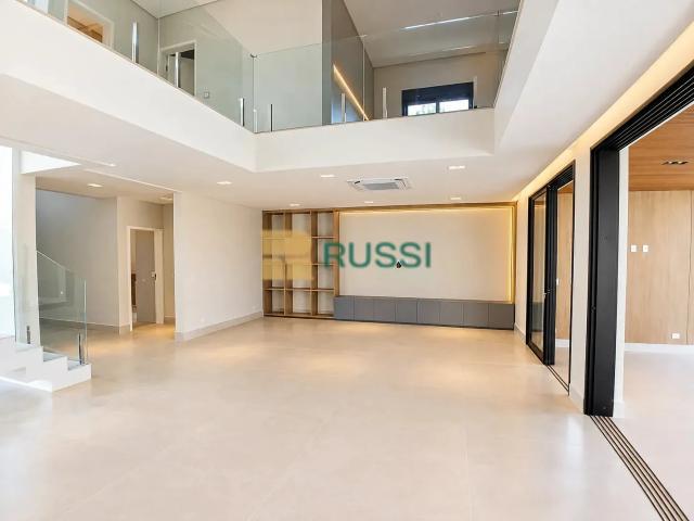 Casa / Sobrado para Venda em São José dos Campos/SP Urbanova 4 Quartos