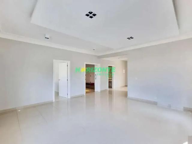 Casa / Sobrado para Venda em São José dos Campos/SP Urbanova 4 Quartos