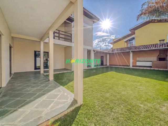 Casa / Sobrado para Venda em São José dos Campos/SP Urbanova 5 Quartos