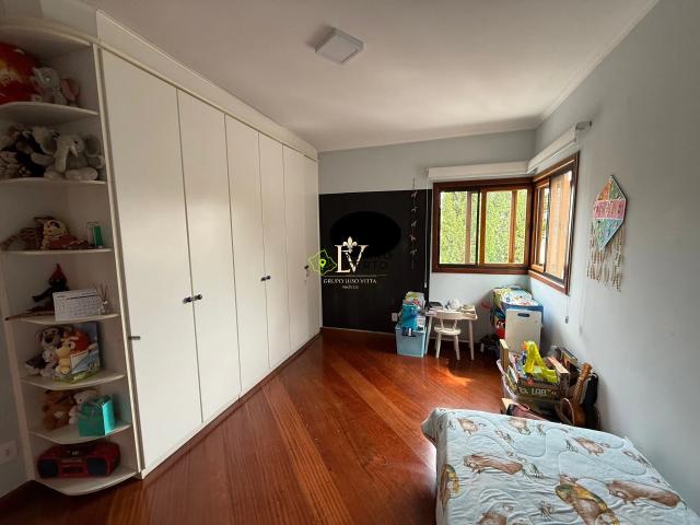 Casa / Sobrado para Venda em São José dos Campos/SP Urbanova II 4 Quartos
