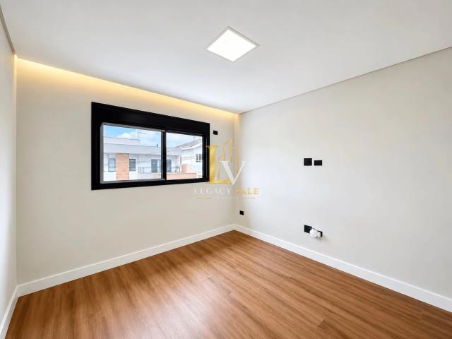 Casa / Sobrado para Venda em São José dos Campos/SP Urbanova V 4 Quartos