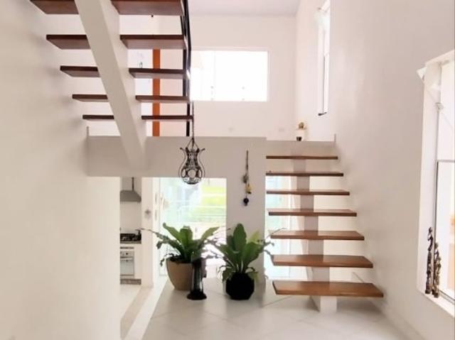 Casa / Sobrado para Venda em São José dos Campos/SP Urbanova V 3 Quartos