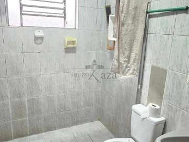 Casa / Sobrado para Venda em São José dos Campos/SP Vila Tesouro 3 Quartos