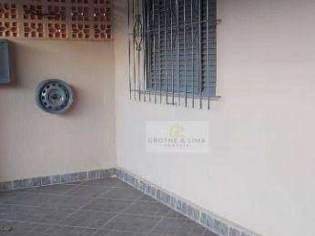 Casa / Sobrado para Venda em São José dos Campos/SP Vila Industrial 2 Quartos