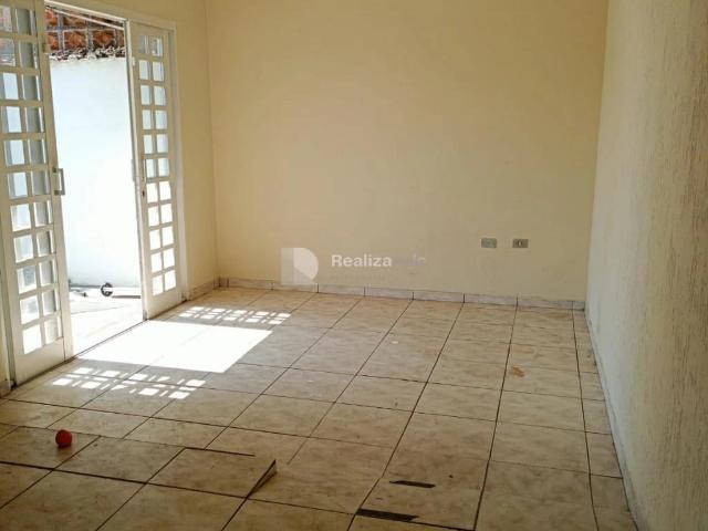Casa / Sobrado para Venda em São José dos Campos/SP Vila Industrial 2 Quartos