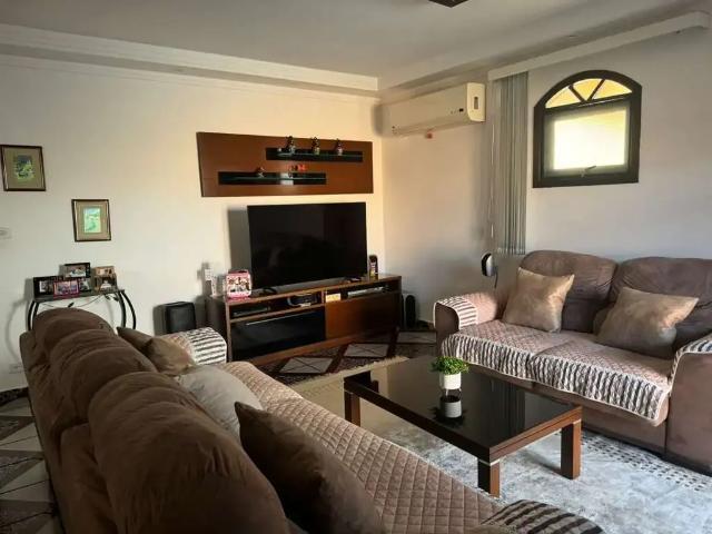 Casa / Sobrado para Venda em São José dos Campos/SP Vila Industrial 3 Quartos