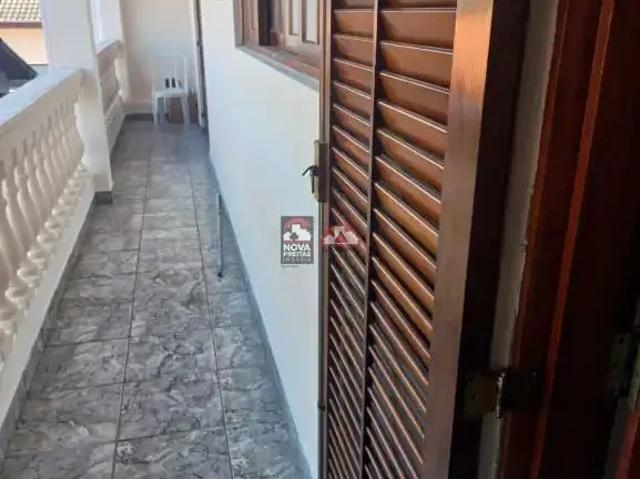 Casa / Sobrado para Venda em São José dos Campos/SP Vila Industrial 3 Quartos
