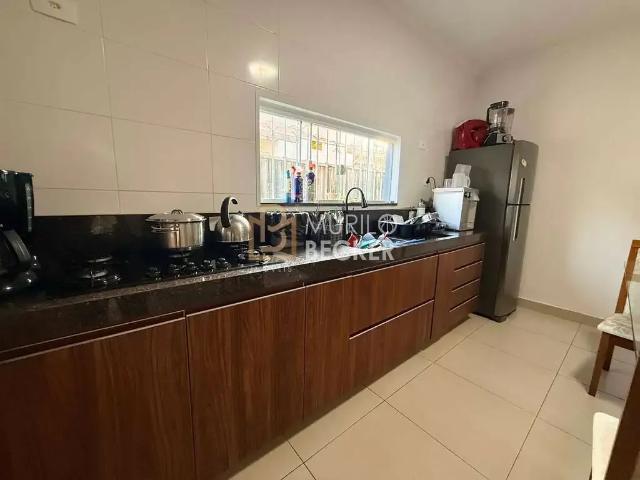 Casa / Sobrado para Venda em São José dos Campos/SP Vila Industrial 3 Quartos