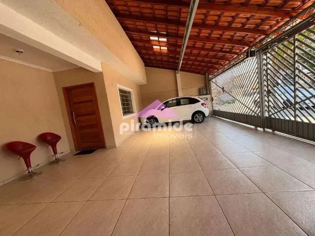 Casa / Sobrado para Venda em São José dos Campos/SP Vila Industrial 3 Quartos
