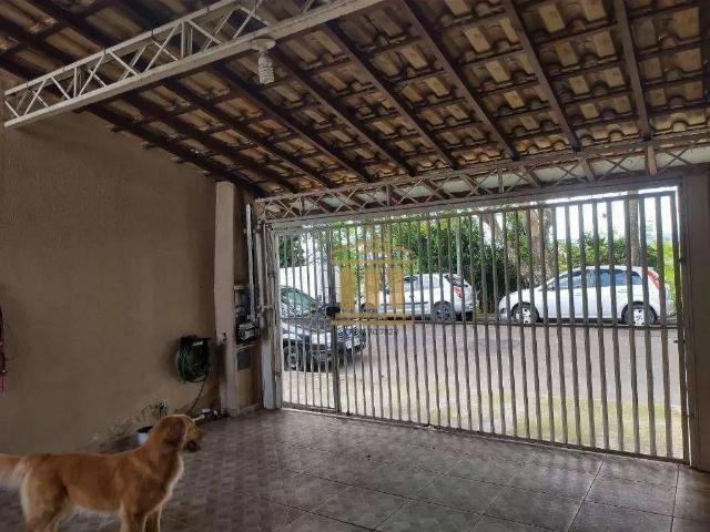 Casa / Sobrado para Venda em São José dos Campos/SP Vila Industrial 3 Quartos