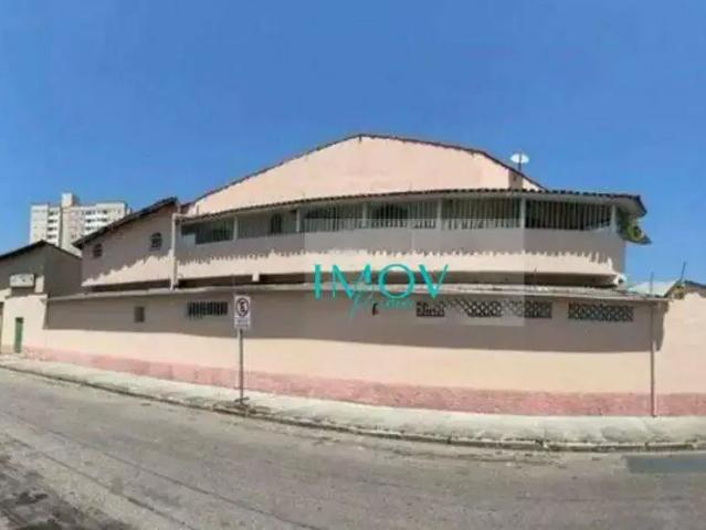 Casa / Sobrado para Venda em São José dos Campos/SP Vila Industrial 3 Quartos