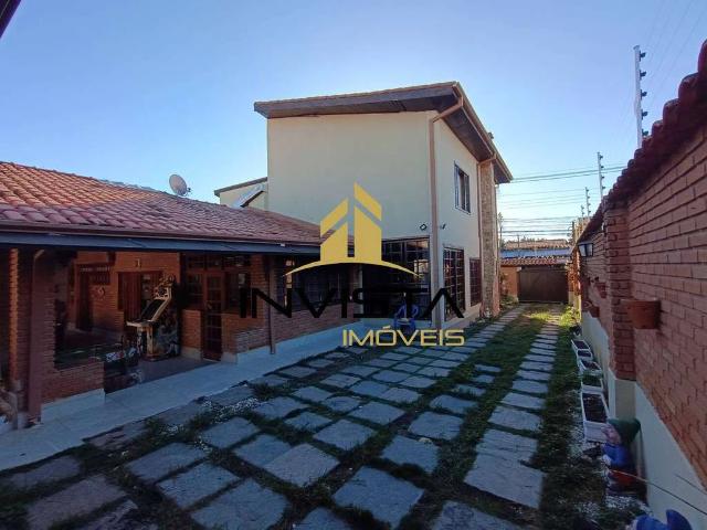 Casa / Sobrado para Venda em São José dos Campos/SP Vila Industrial 4 Quartos