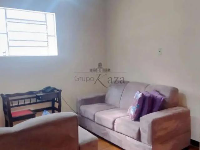 Casa / Sobrado para Venda em São José dos Campos/SP Vila Nova Conceição 3 Quartos