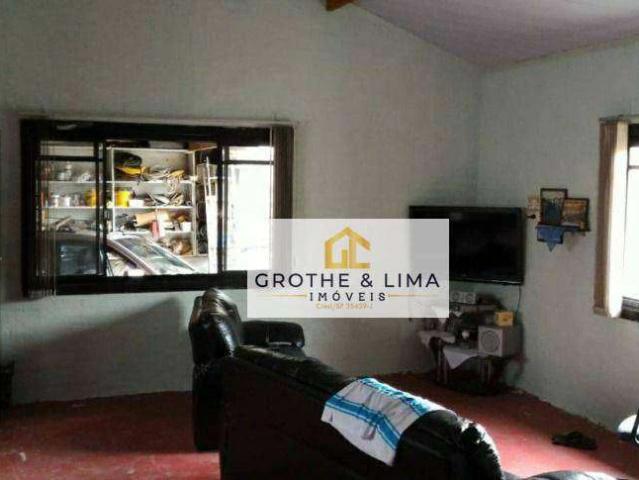 Casa / Sobrado para Venda em São José dos Campos/SP Vila Sinhá 5 Quartos