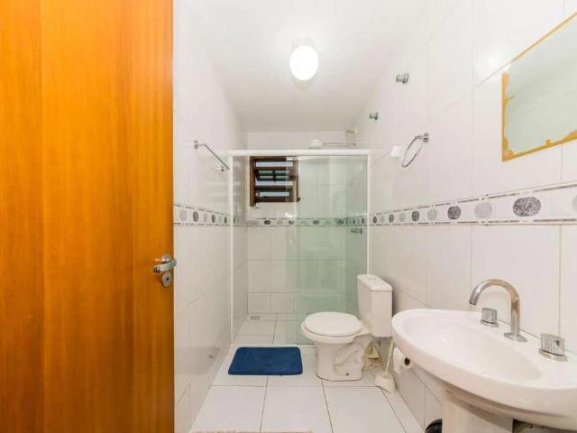 Casa / Sobrado para Venda em São José dos Pinhais/PR Ouro Fino 4 Quartos