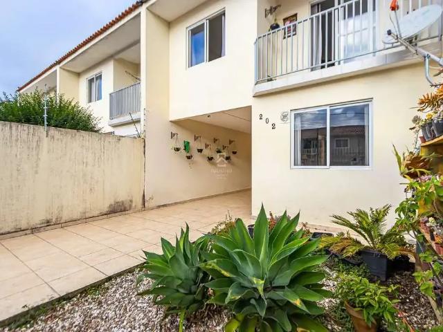 Casa / Sobrado para Venda em São José dos Pinhais/PR Ouro Fino 3 Quartos