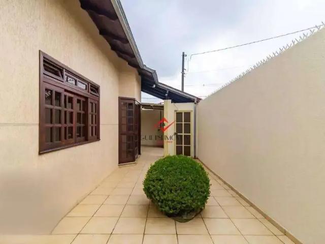 Casa / Sobrado para Venda em São José dos Pinhais/PR Aviação 4 Quartos