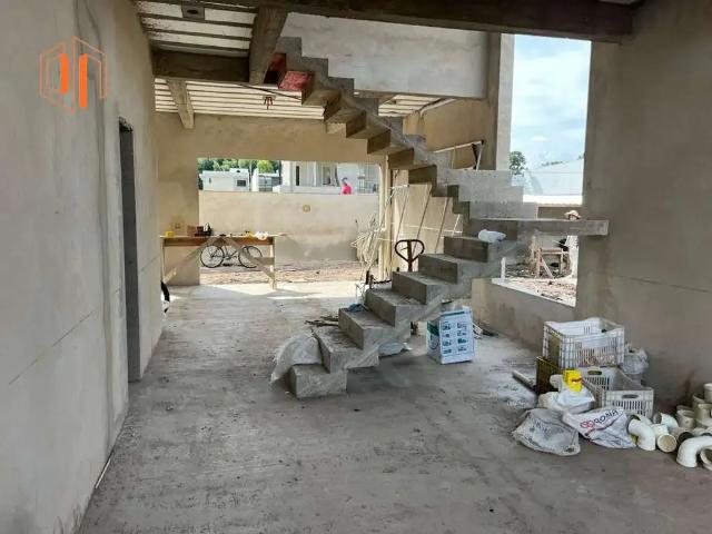Casa / Sobrado para Venda em São José dos Pinhais/PR Aviação 3 Quartos