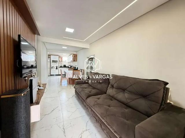Casa / Sobrado para Venda em São José dos Pinhais/PR Afonso Pena 2 Quartos