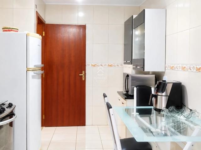 Casa / Sobrado para Venda em São José dos Pinhais/PR Afonso Pena 2 Quartos