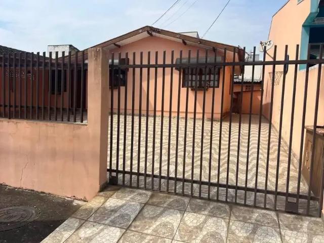 Casa / Sobrado para Venda em São José dos Pinhais/PR Afonso Pena 2 Quartos