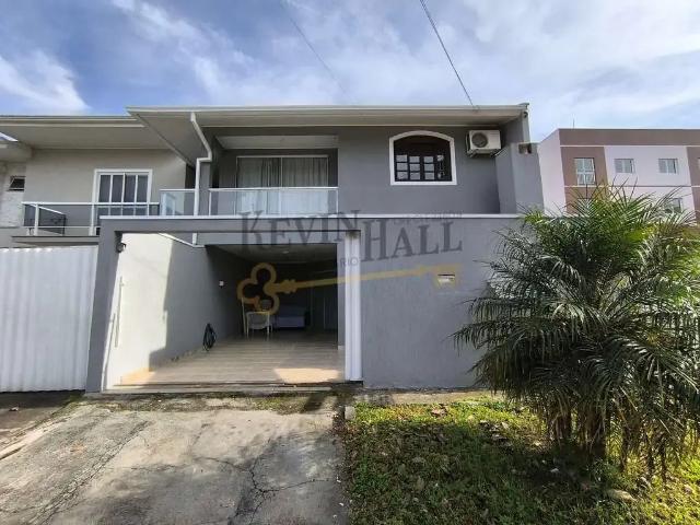 Casa / Sobrado para Venda em São José dos Pinhais/PR Afonso Pena 3 Quartos