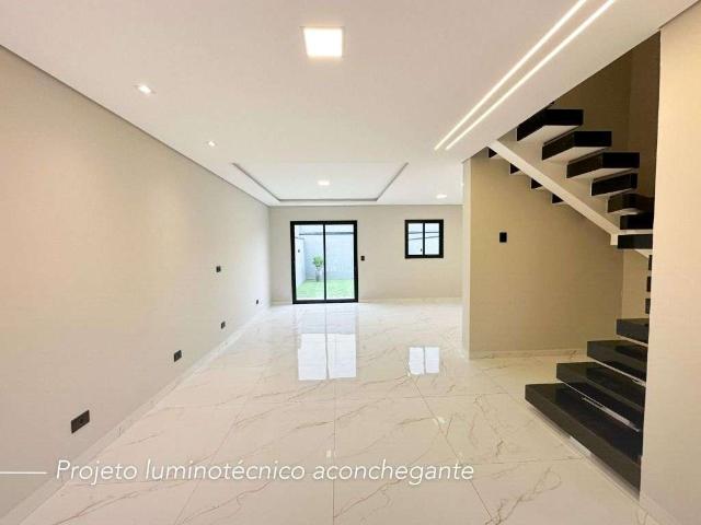 Casa / Sobrado para Venda em São José dos Pinhais/PR Afonso Pena 3 Quartos