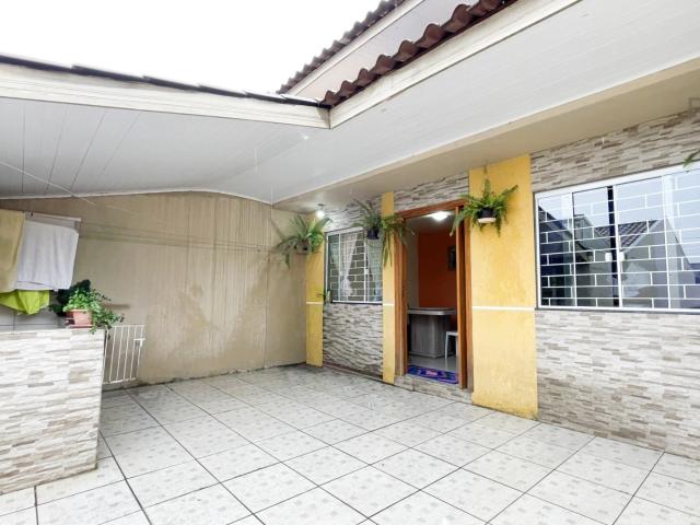 Casa / Sobrado para Venda em São José dos Pinhais/PR Afonso Pena 3 Quartos