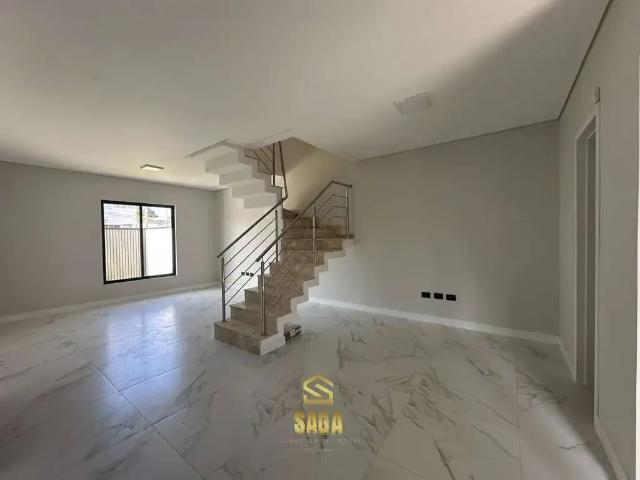 Casa / Sobrado para Venda em São José dos Pinhais/PR Afonso Pena 3 Quartos