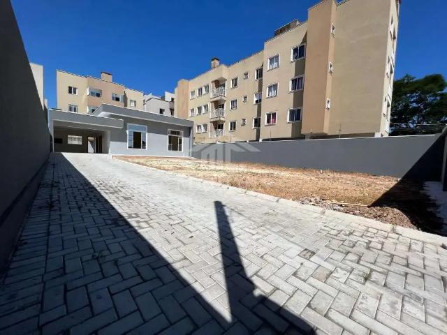 Casa / Sobrado para Venda em São José dos Pinhais/PR Afonso Pena 3 Quartos