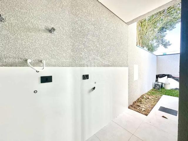 Casa / Sobrado para Venda em São José dos Pinhais/PR Afonso Pena 3 Quartos
