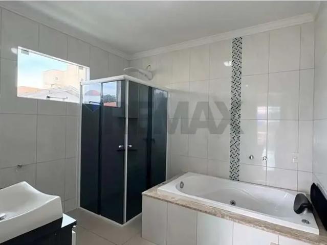 Casa / Sobrado para Venda em São José dos Pinhais/PR Afonso Pena 3 Quartos
