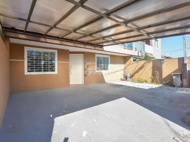 Casa / Sobrado para Venda em São José dos Pinhais/PR Afonso Pena 3 Quartos