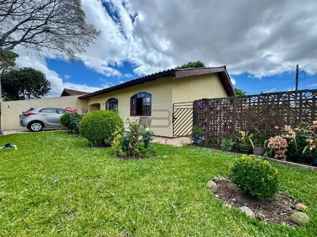Casa / Sobrado para Venda em São José dos Pinhais/PR Afonso Pena 3 Quartos