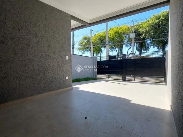 Casa / Sobrado para Venda em São José dos Pinhais/PR Afonso Pena 3 Quartos