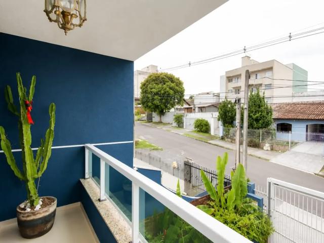 Casa / Sobrado para Venda em São José dos Pinhais/PR Afonso Pena 4 Quartos