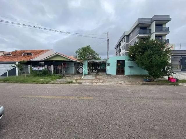 Casa / Sobrado para Venda em São José dos Pinhais/PR Afonso Pena 6 Quartos