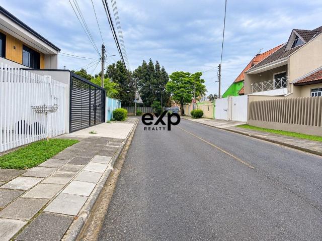 Casa / Sobrado para Venda em São José dos Pinhais/PR Aristocrata 2 Quartos